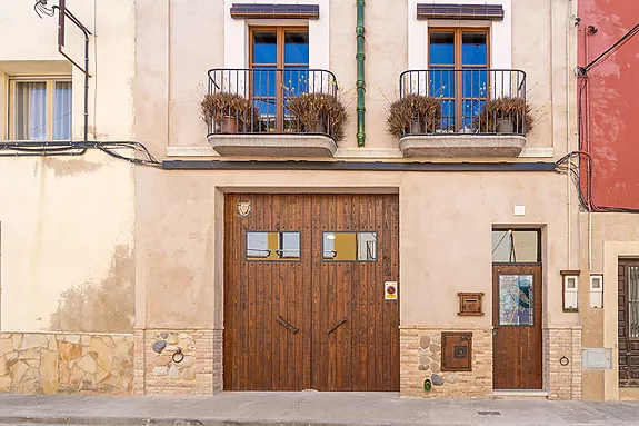 Un bijou merveilleux, dans un village médiéval de la Costa Brava.