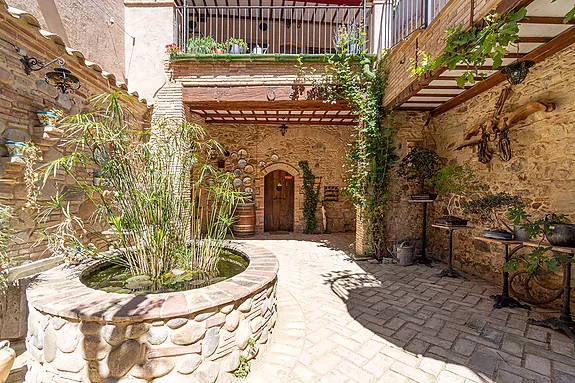 A wonderful gem in a medieval village on the Costa Brava.