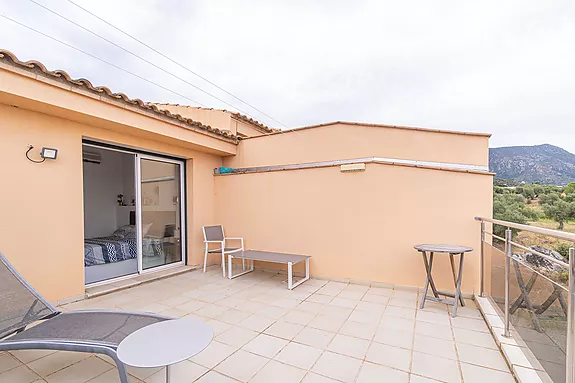 Fantastic apartment within Cap de Creus Park and 5 minutes away from Roses beaches.