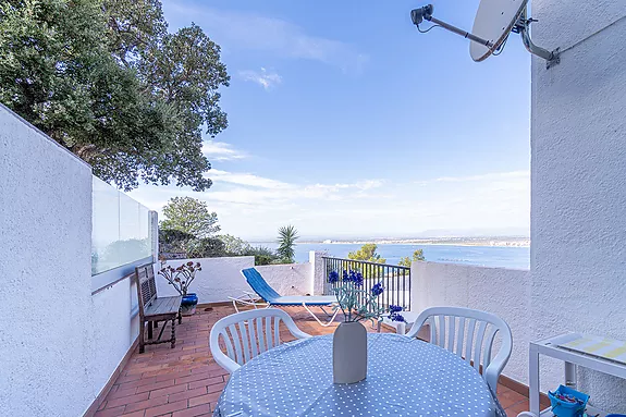 For sale: small gem with stunning views of Roses bay.