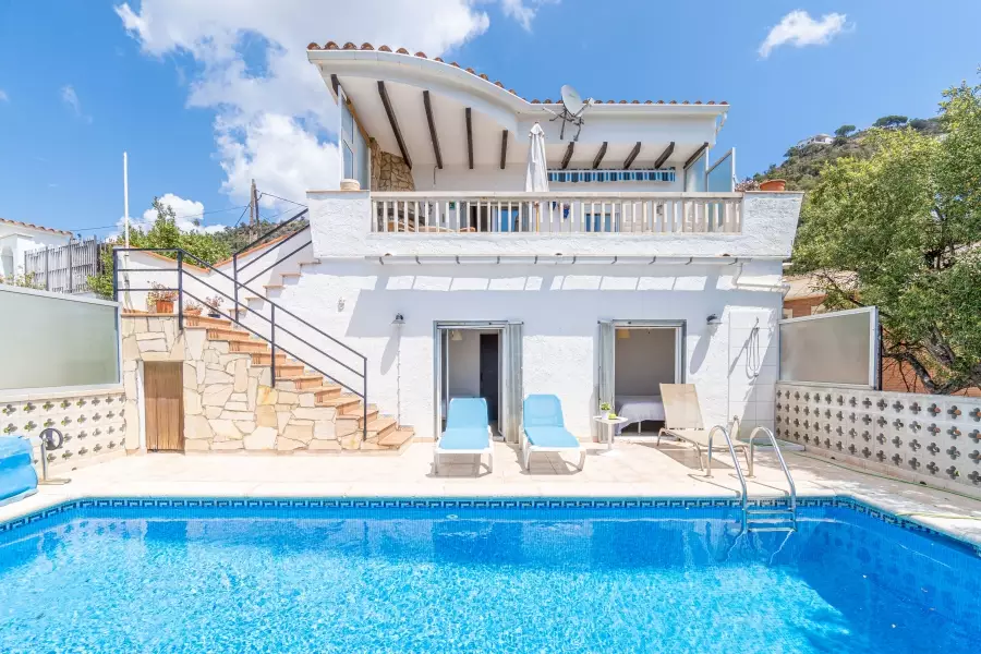 Huis met spectaculair uitzicht op de baai van Roses