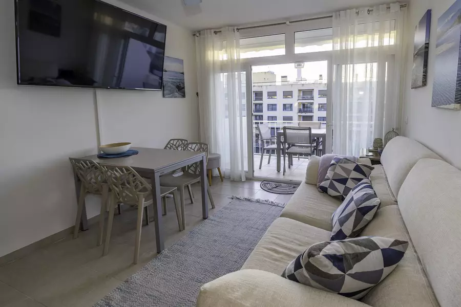 Mooi appartement op 350 meter van het strand, Empuriabrava! Ontdek het!